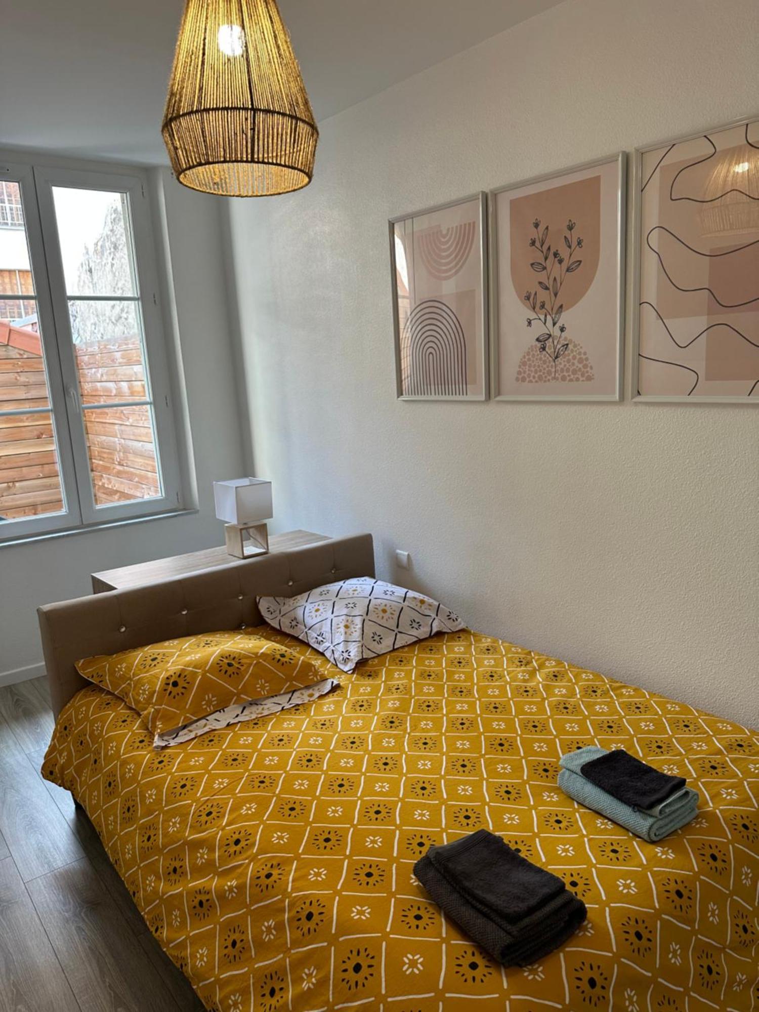 Appartement Avec Terrasse Au Puy Le Puy-en-Velay Екстериор снимка